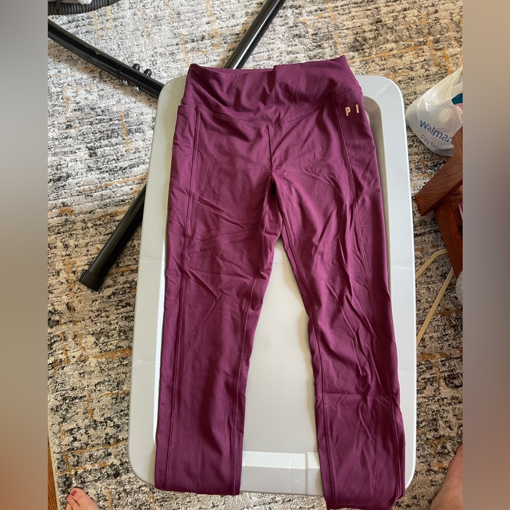 PINK burgundy capri leggings